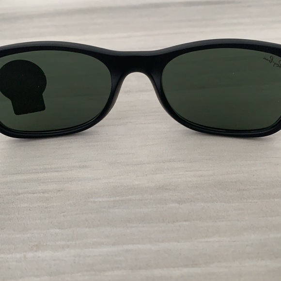 Brand New Ray-Ban New Wayfarer Black Matt - Picture 4 of 6